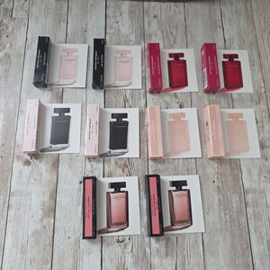 Women's Narciso Rodriguez Samples Set